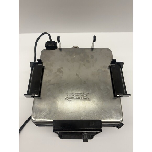 Toastmaster Reversible Plate Waffle Desert Griddle Iron Maker 442A - Picture 15 of 16
